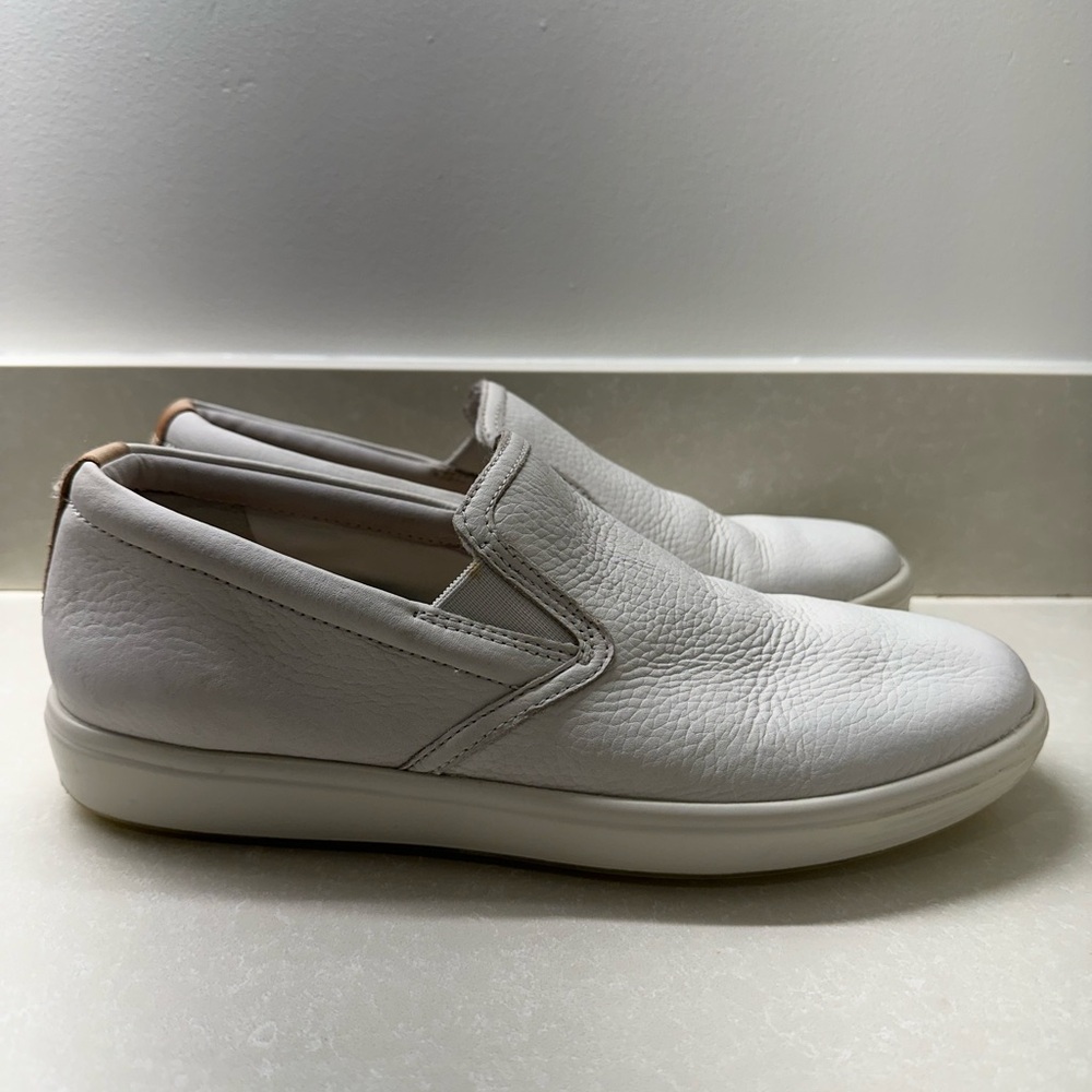 Ecco Soft 7 Slip On Sneakers